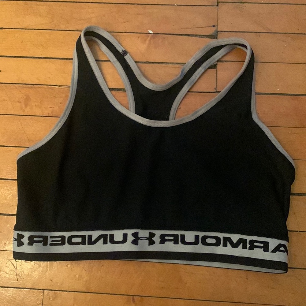Black under armor sports bra